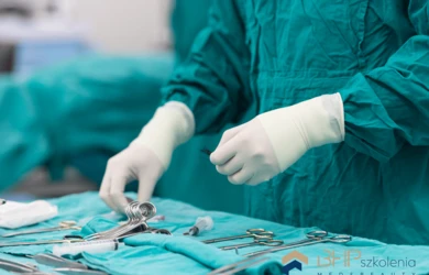 Szkolenie okresowe dla pielęgniarki + praca w polu elektromagnetycznym